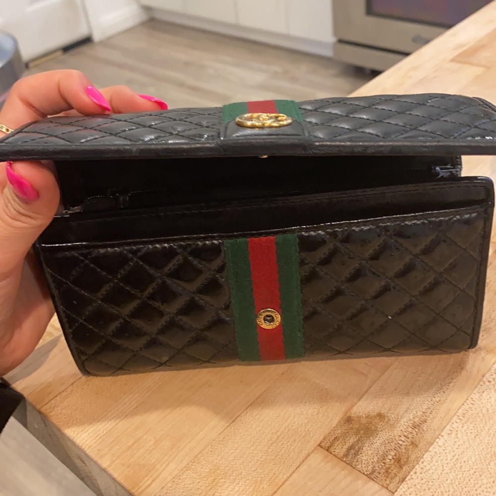 Authentic Gucci wallet - Picture 2 of 4